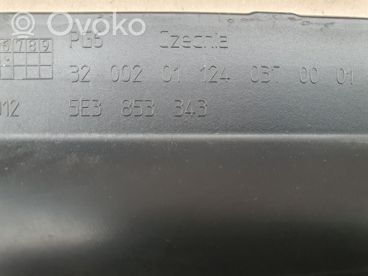 Skoda Octavia Mk4 Moldura del radiador 5E3853343