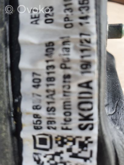 Skoda Kamiq Parte dello specchietto retrovisore della portiera anteriore 658857407