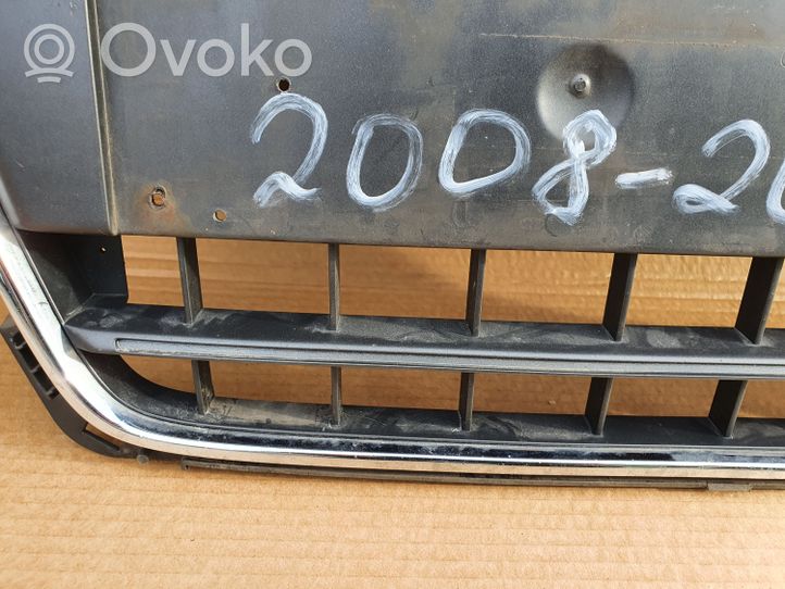 Audi A4 S4 B8 8K Etupuskurin ylempi jäähdytinsäleikkö 8K0853651