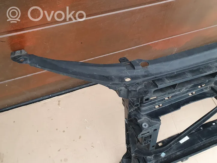 Skoda Octavia Mk3 (5E) Support de radiateur sur cadre face avant 5E0805588D