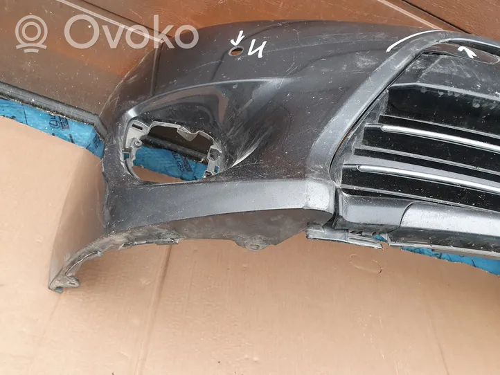 Toyota Verso Paraurti anteriore 531120F070