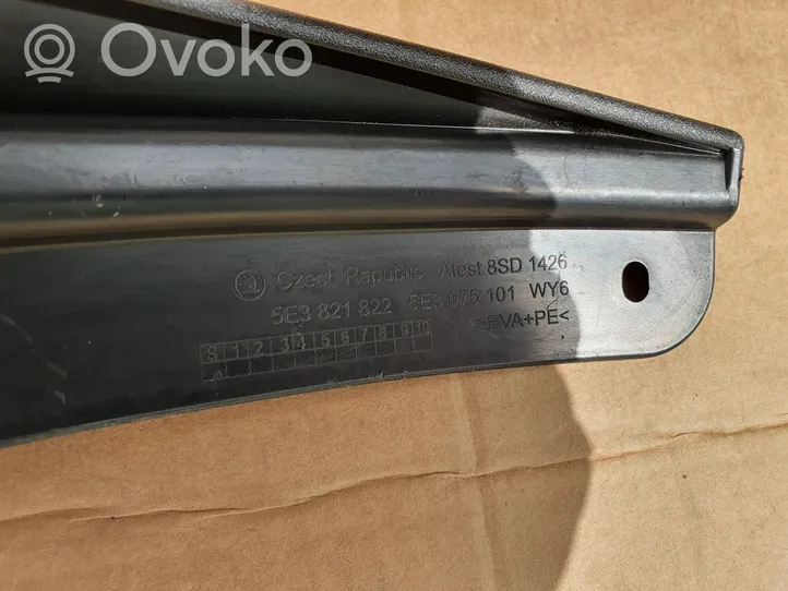Skoda Octavia Mk4 Komplet chlapaczy 5E3075101