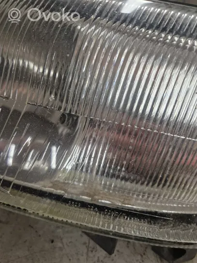 Opel Movano A Lampa przednia 7700352103