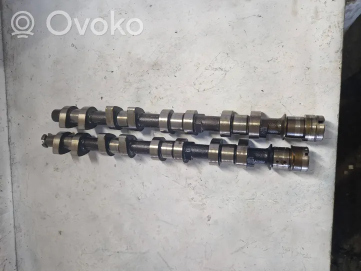 Citroen C5 Camshaft 941