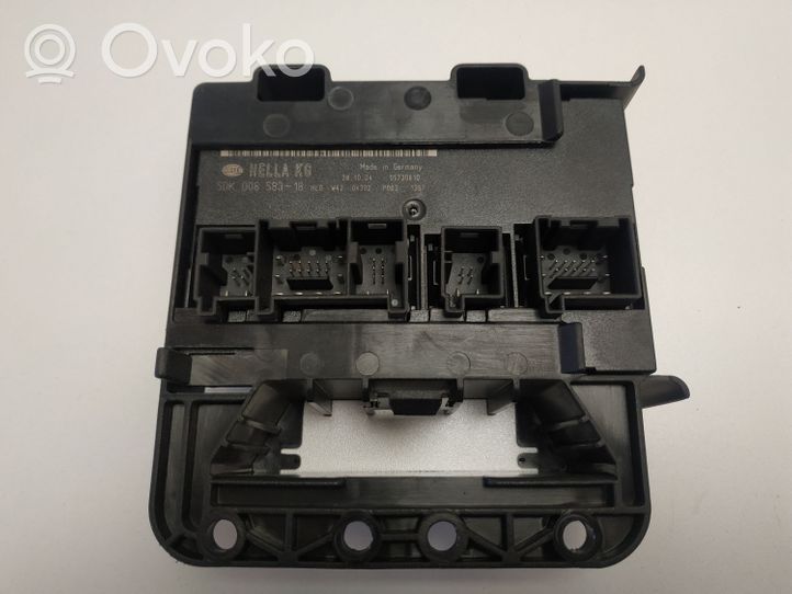 Volkswagen Golf V Module confort 5DK00858318