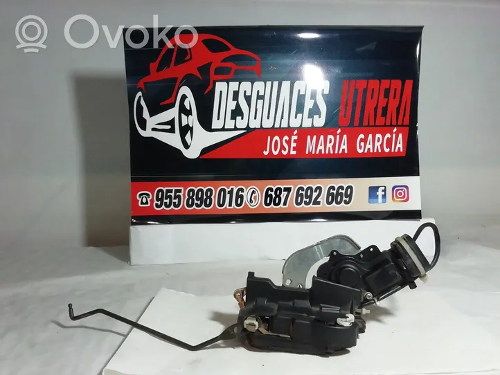 Suzuki Grand Vitara I Etuoven lukko 245A26101