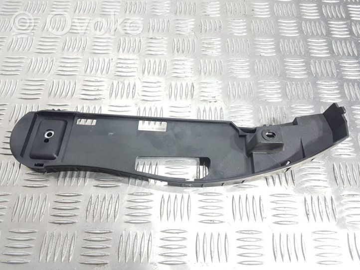 BMW 3 E46 Cornice di rivestimento della regolazione del sedile della portiera anteriore 8267438