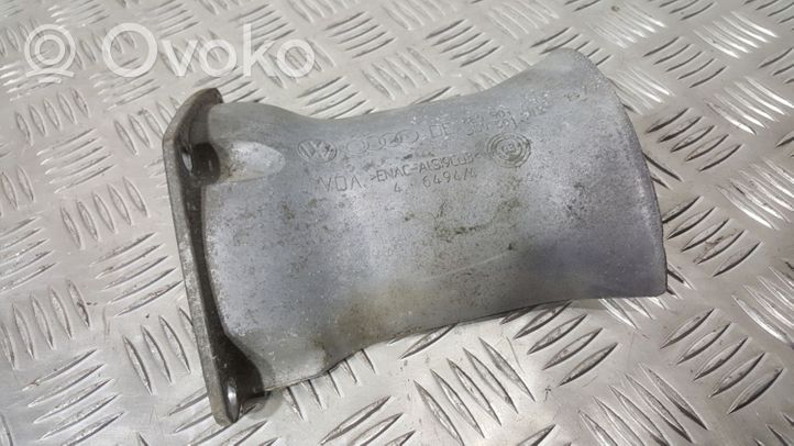 Volkswagen PASSAT B5.5 Other rear suspension part 8E0501721