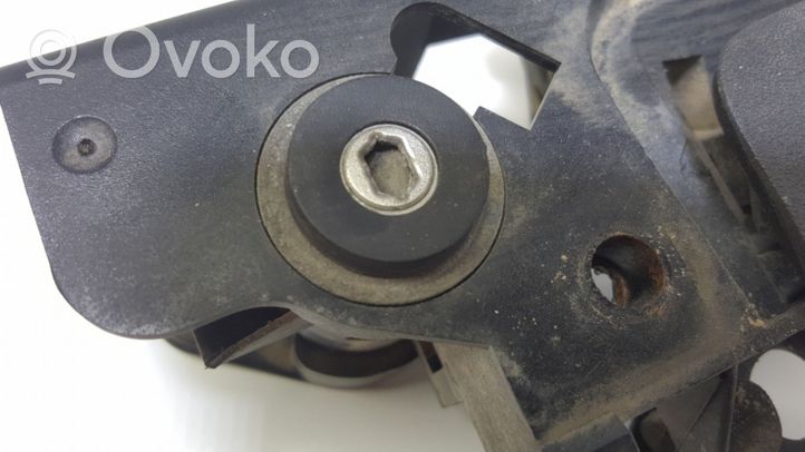 Ford Mondeo MK I Klamka zewnętrzna drzwi przednich 93BBF22400AH