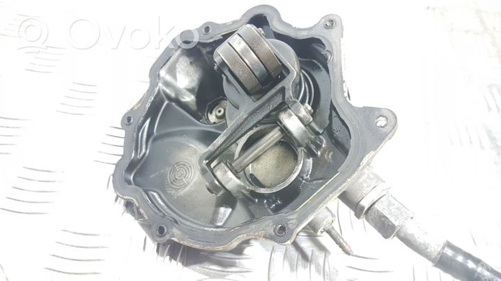 Mercedes-Benz C W202 Alipainepumppu 0002303065