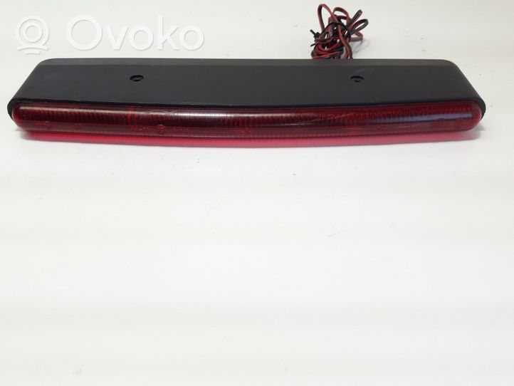 Volkswagen Golf III Luce d’arresto centrale/supplementare 51676