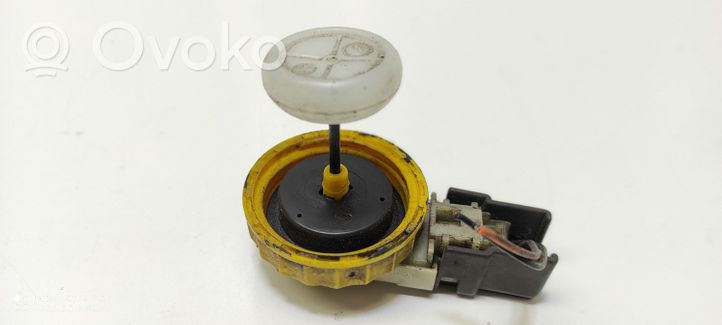 Alfa Romeo 156 Brake fluid reservoir filler cap with level sensor 