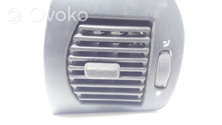 Fiat Bravo - Brava Moldura protectora de la rejilla de ventilación lateral del panel 
