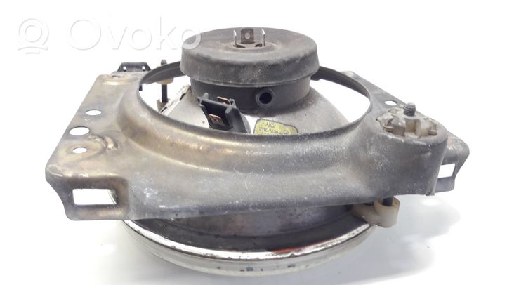 Volkswagen Golf II Lampa przednia 111941605A