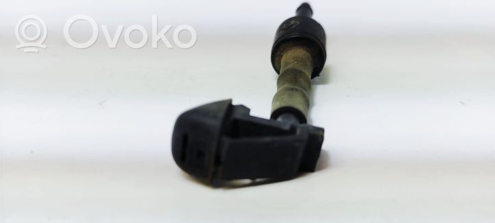 Chrysler Stratus Windshield washer spray nozzle 