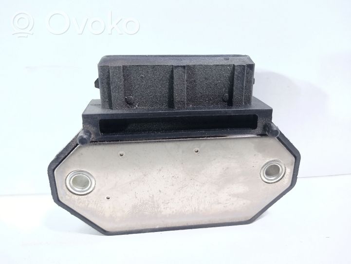 Audi 80 90 B2 Module d'allumage 211905351D