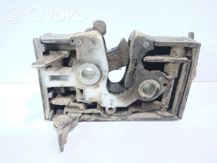 Audi 80 90 B2 Etuoven lukko 173839016D