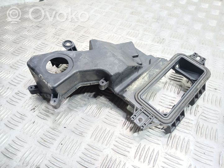 Audi A6 S6 C6 4F Kita variklio skyriaus detalė 4F1937575A