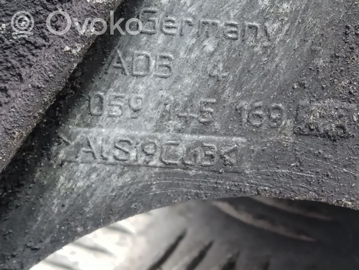 Audi A6 S6 C6 4F Ohjaustehostimen pumpun kannake 059145169