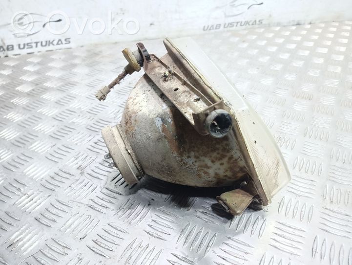 Ford Escort Lampa przednia 24573R7