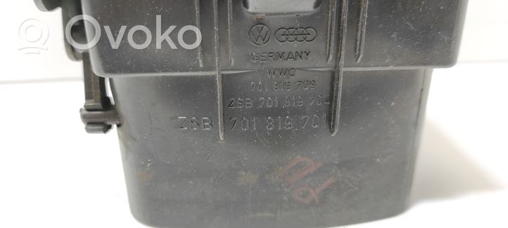 Volkswagen Multivan T4 Boczna kratka nawiewu deski rozdzielczej 701819701