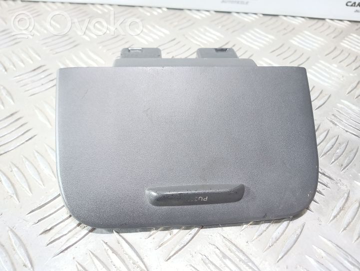 Volvo S70  V70  V70 XC Ashtray (front) 9158406