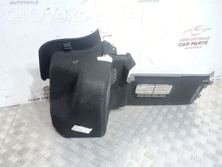 Audi A4 S4 B7 8E 8H Rivestimento pannello laterale del bagagliaio/baule 8H0863888