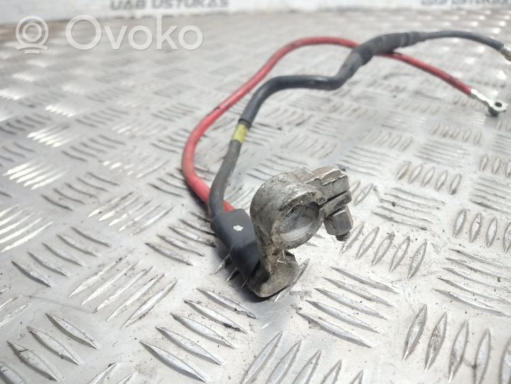 Volkswagen PASSAT B7 Positive cable (battery) 