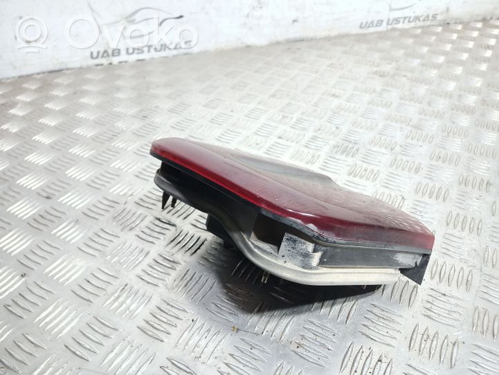 Volvo S70  V70  V70 XC Luci posteriori del portellone del bagagliaio 9151633