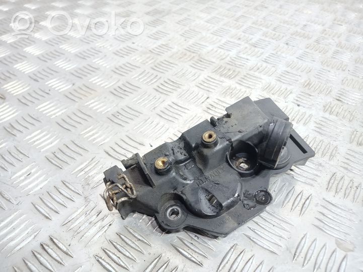 Nissan Note (E11) Autres pièces compartiment moteur 8200397012