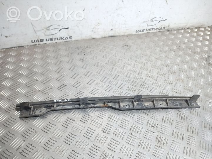 Opel Combo C Staffa di rinforzo montaggio del paraurti posteriore 24408828