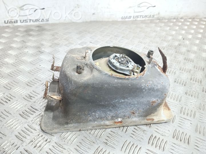 Ford Granada Lampa przednia 706G13005