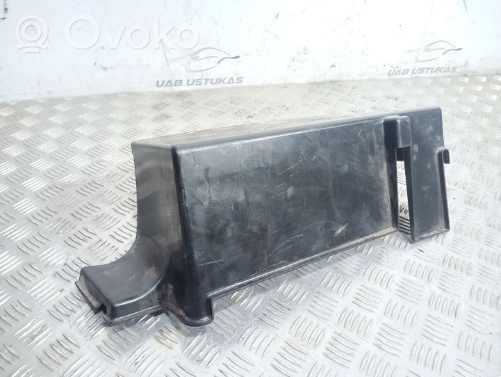 Volvo XC90 Coperchio/tappo della scatola vassoio della batteria 30782017