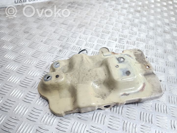 Chevrolet Captiva Battery tray 