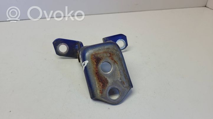 Mazda CX-7 Front door lower hinge 