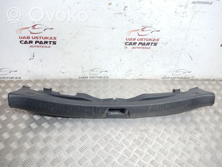 Nissan Qashqai Bagažinės slenksčio apdaila 84992JD000