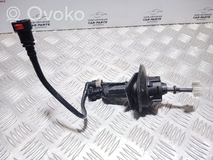 Ford Kuga I Clutch slave cylinder 