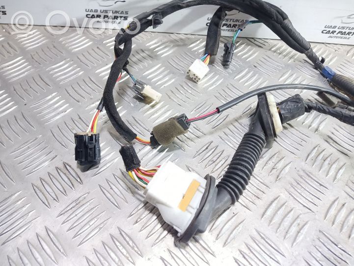 KIA Sorento Cableado de puerta trasera 918203E011M