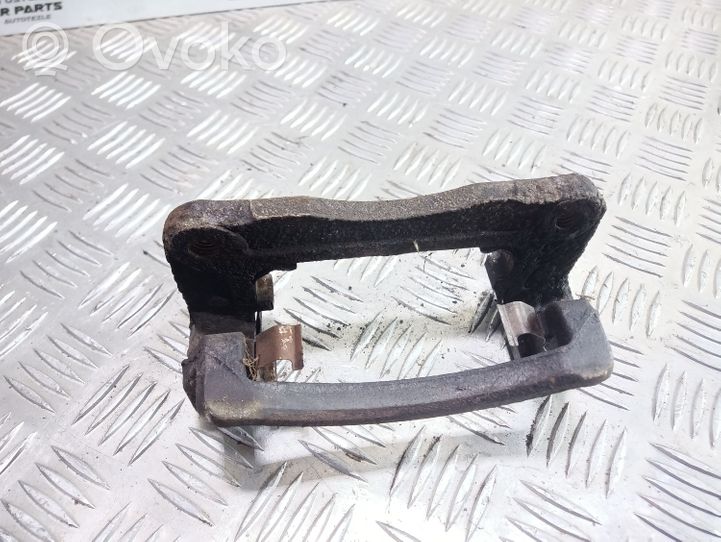 Chevrolet Captiva Brake caliper pad carrier rear 