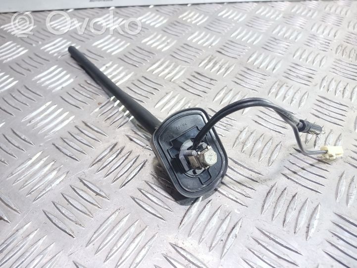 Mitsubishi Lancer VIII Radio antena B040215