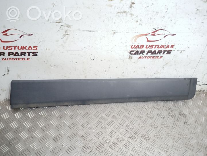 Chevrolet Captiva Moulure de porte avant 94525843