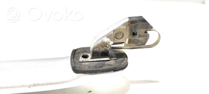 Volkswagen Polo III 6N 6N2 6NF Rear door exterior handle 