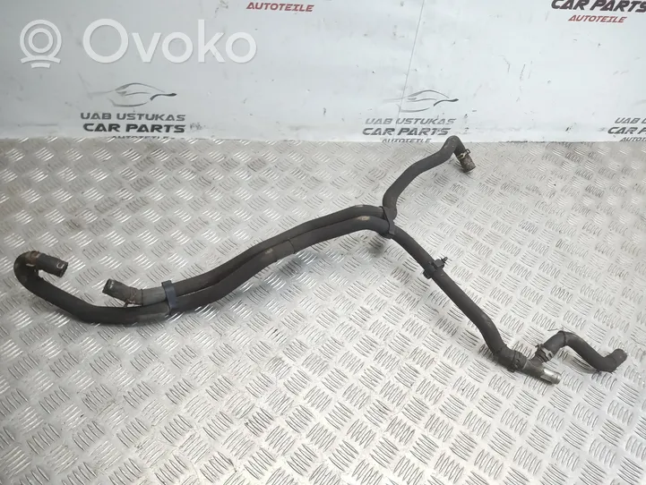 Nissan Qashqai+2 Tuyau de liquide de refroidissement moteur 