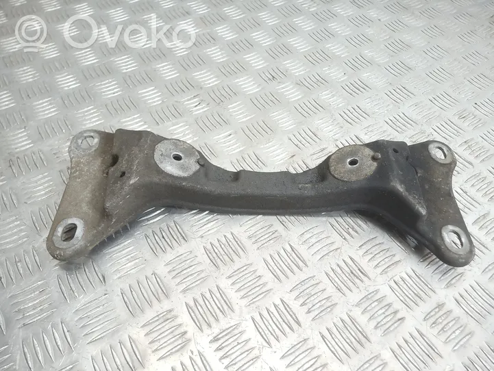 BMW 1 E82 E88 Gearbox mounting bracket 6797534