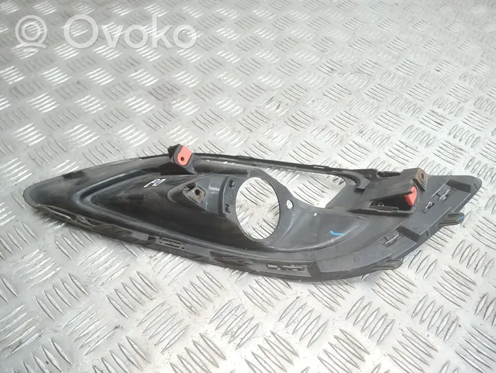 Opel Astra J Etupuskurin alempi jäähdytinsäleikkö 13368709