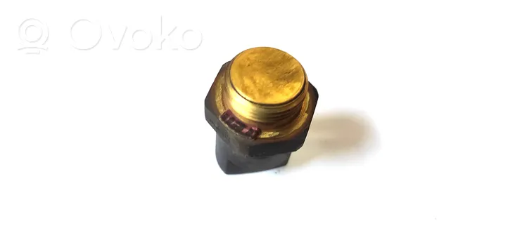 Volkswagen PASSAT B5 Sonde de température de liquide de refroidissement 321959481C