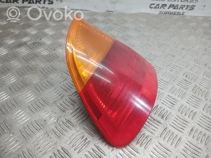 BMW 3 E46 Luci posteriori 6905627