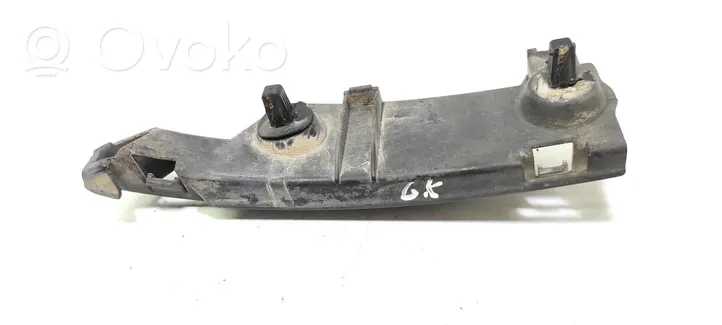 Toyota Corolla Verso E121 Support de pare-chocs arrière 498J