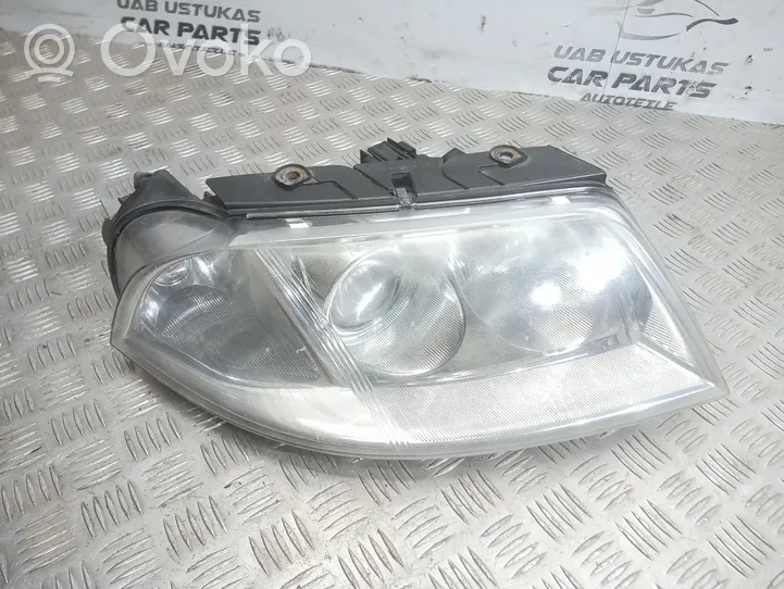 Volkswagen PASSAT B5.5 Headlight/headlamp 3B0941016