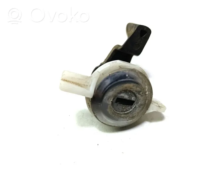 Renault Clio II Coupe door lock (next to the handle) 